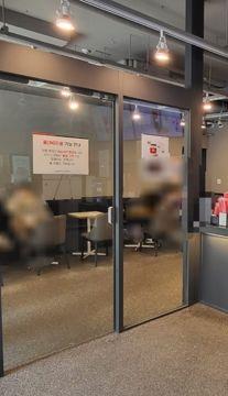 유동인구 많은 역삼동 강남역 초역세권에 위치한 카페