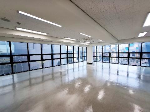 🏢 [더피플빌딩 2~3층] 대로변 핵심 입지, 대형 프라임 오피스