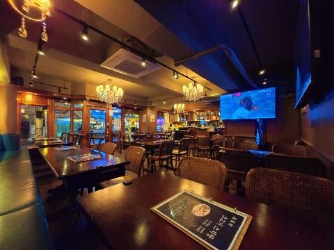 분위기에 취하는 대학동 최고의 술집