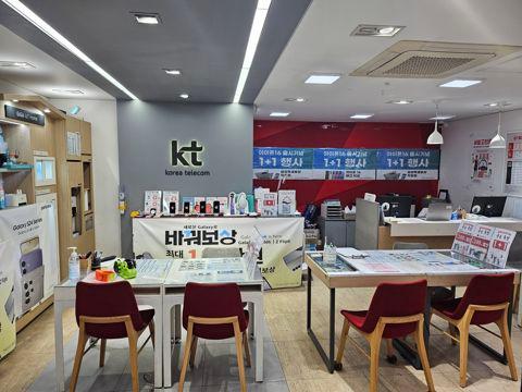 회기역 도보 5분거리, 경희대 메인도로변 상권 1층 매물