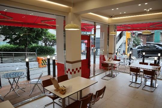 1층 파스타집입니다