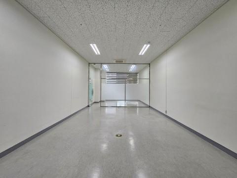 저렴한 임대료! 독산역역세권 실17평 룸1 탕비 즉시입주가능