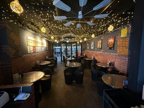 건대 먹자골목 메인상권 술집 임대 