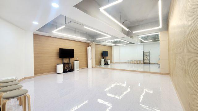 관악구 신림동 인테리어 좋은  지층 연습실 임대