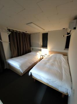 룸6개 각방 침대 pc설치된 파티룸