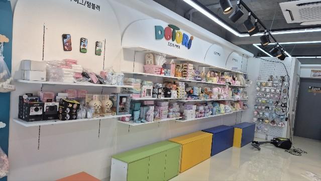 수원 행궁동 건널목 메인 1층 내놓습니다.