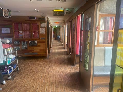 창천동 대학가, 유동인구 최상 룸식 요리주점