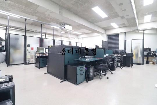 합정역 도보 5분 신축급 내외부 세련된 사무실