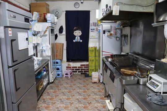 석관동 석계역 역세권, 전통시장 초입 위치해 고객 유입 좋은 치킨집