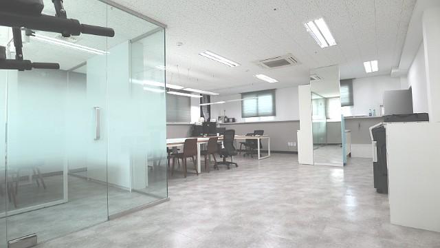 성수사거리 l 주차1 l 인테리어 사무실 l 전용25평 l