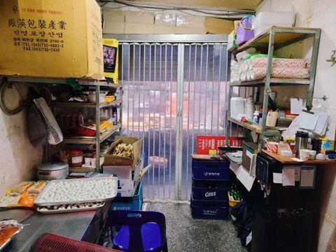 면목동 단골 손님 비율 높은 분식점