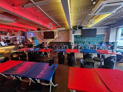 압구정로데오 5번출구쪽