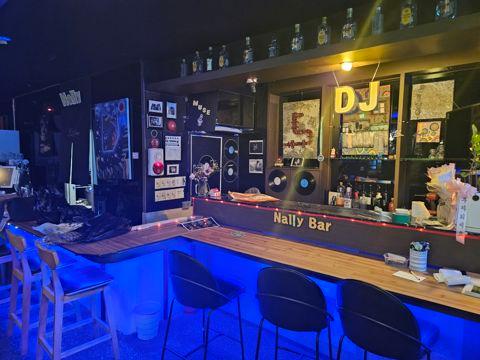 녹두거리 유동인구가 보장되어 있는 신림동 퓨전포차