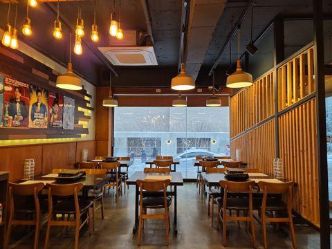 논현동 위치조건 훌륭한 음식점