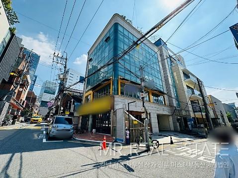 신사역세권.자주식주차.화이트톤인테리어.ACE매물