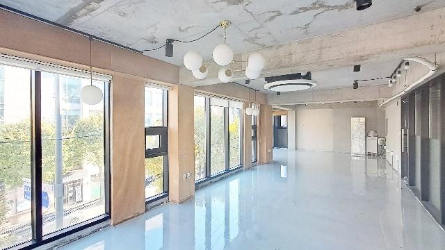 🏢 [서교동 신식 오피스] 깔끔한 3층 사무실 임대✨