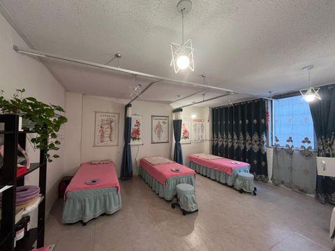 개봉동 개봉역 역세권, 대단지 아파트 상가 위치해 단골 많은 마사지샵