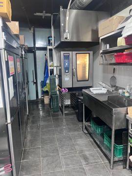 푸라닭 시흥점 매도합니다