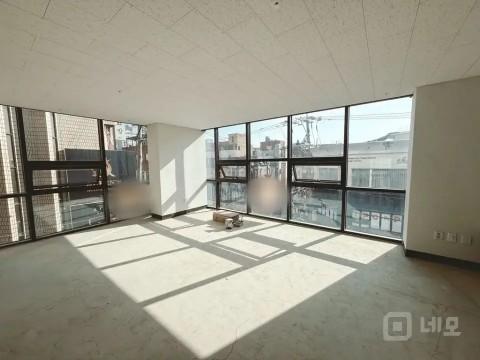 신천 먹자골목(잠실새내역) 신축건물 3층 전체 통유리 상가 임대