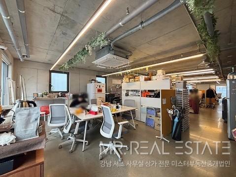 강남역코앞.초역세권.인테리어ACE사무실.무료1대.뷰맛집