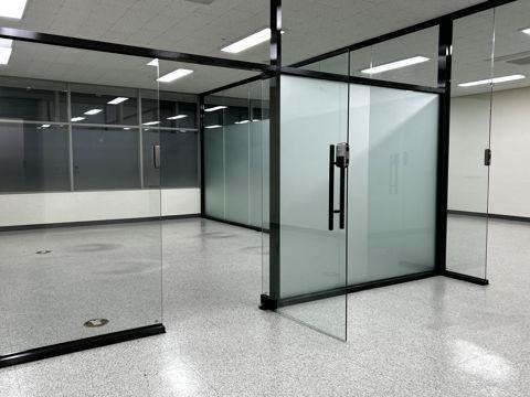 서구 청라동, 즉시입주 가능한 지식산업센터 내 사무실