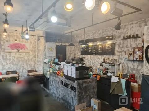 은평구 역촌동 사거리 개인카페입니다