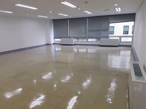시청역 1분 거리의 교통이 편리한 사무실