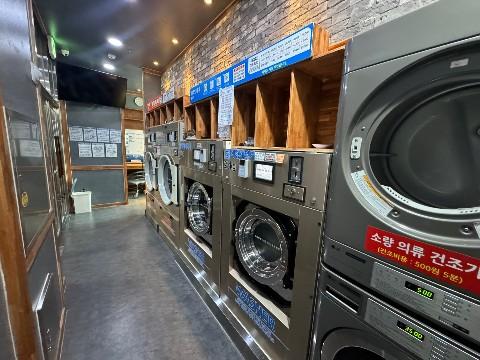 상봉이마트인근 신축급 1층 무권리 상가 
