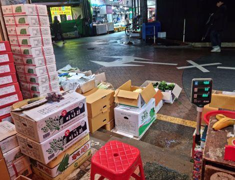 망원시장 입구에 위치한 망원동 판매점