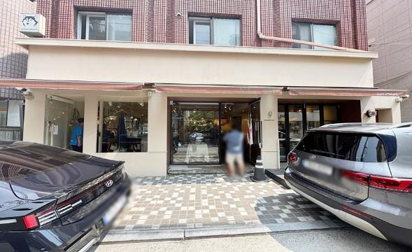 양재천 전면 넓은 예쁜 상가 