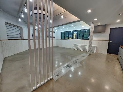 문정역  로데오거리  예쁜내부와 공원뷰 최고