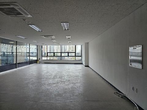 학원 및 뷰티업종 강력추천 약 35평 상가