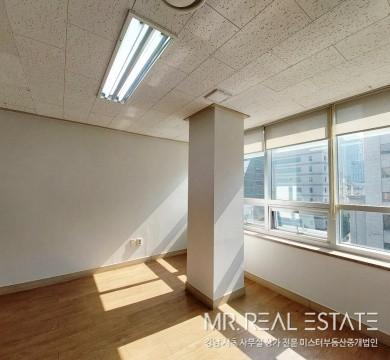 강남역 도보 5분, 채광좋은 가성비 사무실, 주차 1대무료