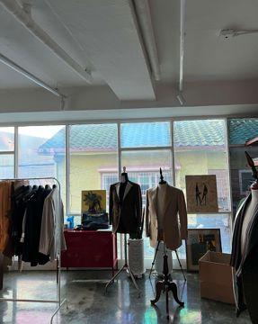 유동인구 많은, 창성동 2층 상가