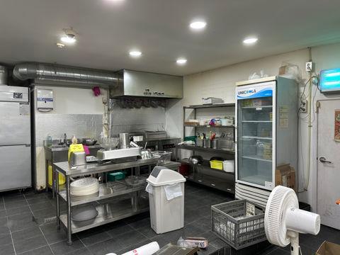 부전동 1층 피자, 치킨 배달전문점 상가 임대