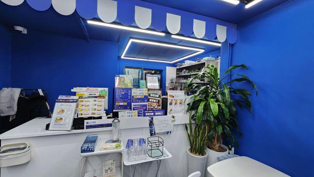 서교동 합정역 역세권, SNS 핫플레이스, 입소문 듣고 찾아오는 핫도그집
