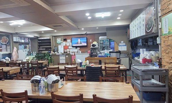 대로변 1층, 시설 집기 완비된 하월곡동 상가