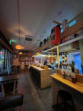 봉천동 서울대입구역 역세권, 시설 완비, 입소문 듣고 찾아오는 꼬치집