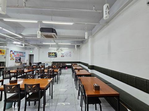 역삼동 오피스상권 지하1층 음식점