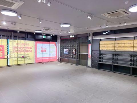 대현동 번화가에 위치한 공실