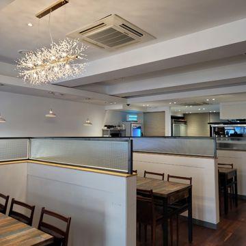 문정동 깔끔한 시설, 다양하게 이용 가능한 일식점