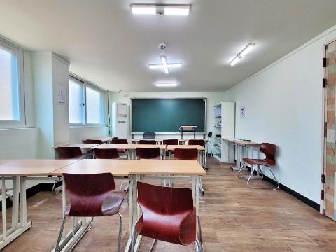 GATE 초중고 인근 삼거리 코너 무권리 학원자리