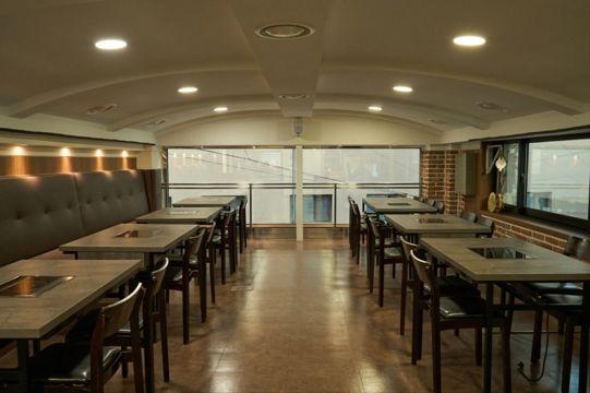 남산동1가 역세권, 인테리어 및 시설 최상 고깃집