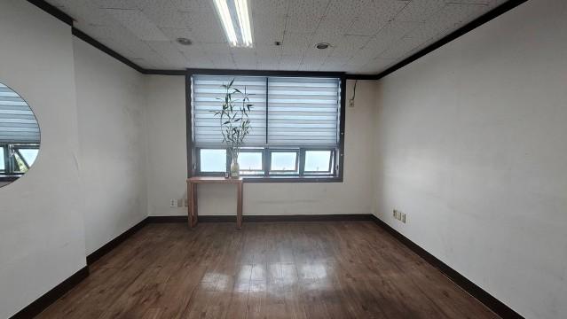 서울 노원구 태릉입구역 도보 3분거리 상가 임차인 구합니다