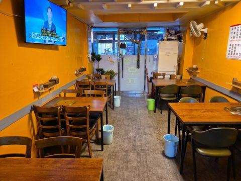 내발산동 번화가에 위치한 호프집