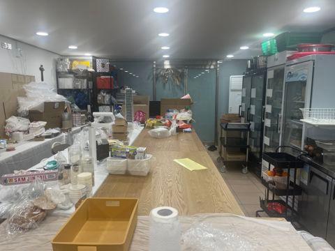 정동 역세권, 다양하게 이용 가능한 샌드위치점