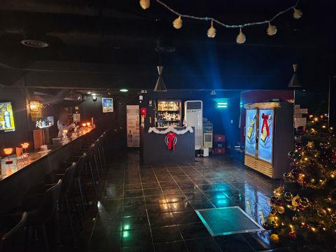 깔끔한 인테리어 및 시설 완비된 신림동 지층 BAR