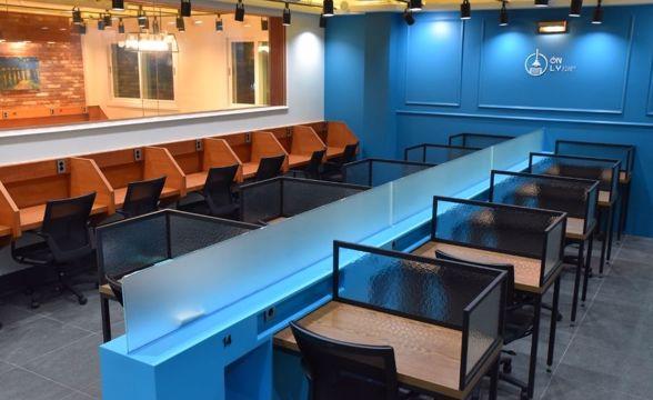 접근성 좋은 대로변, 수유동 2층 스터디카페