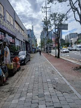 대로변 노출 굿. 깨끗한 사무실