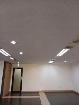 ●학동역 도보 8분 이내 위치! 대로변 위치로 접근성 매우 우수합니다!